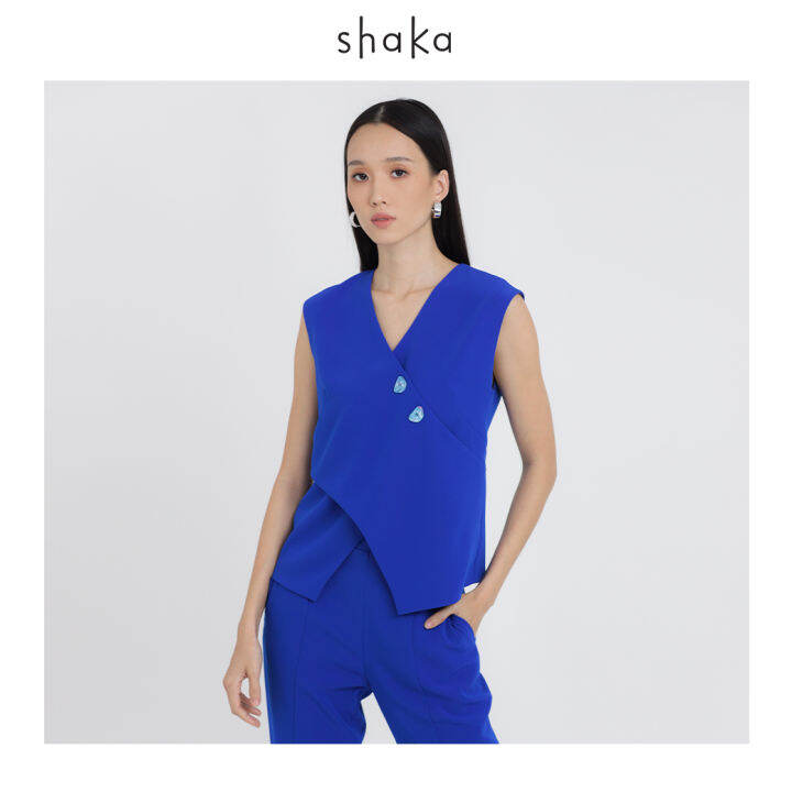 aw21-shaka-v-neck-sleeveless-blouse-เสื้อแขนกุดคอวีป้ายด้ายหน้า-ทรงเข้ารูป-bl-a210706