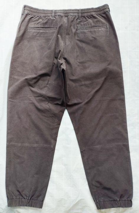 uniqlo-jogger-ยูนิโคล่จ็อกเกอร์-กางเกงยูนิโคล-กางเกงจ็อกเกอร์-สีน้ำตาลฟอกเซอร์ๆ-ไซส์-34-35-สภาพเหมือนใหม่
