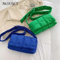 【CW】Fashion Vertical Square Shoulder Bag R Bag Padded Handbag Winter Warm Tote Bag Small Flap Tote Handbag