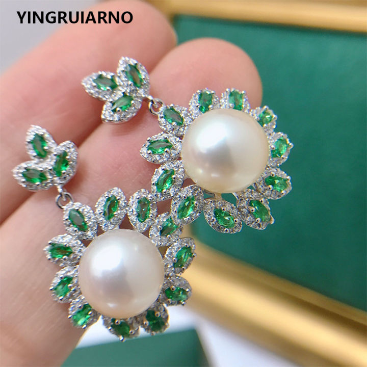 yingruiarno-pearl-earrings-zircon-green-diamond-pearl-earrings-tiandanshui-pearl