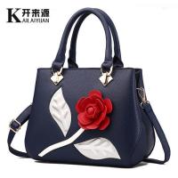 Hot selling Three-dimensional flower womens bag 2022 spring new Korean version large-capacity messenger stitching trendy shoulder