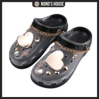 Nongs House-** พร้อมส่ง **[jibbitz] อุปกรณ์เสริมรองเท้า  สำหรับ crocs ตัวติดรองเท้าหัวโต  หัวใจรักโลหะโซ่ตกแต่ง