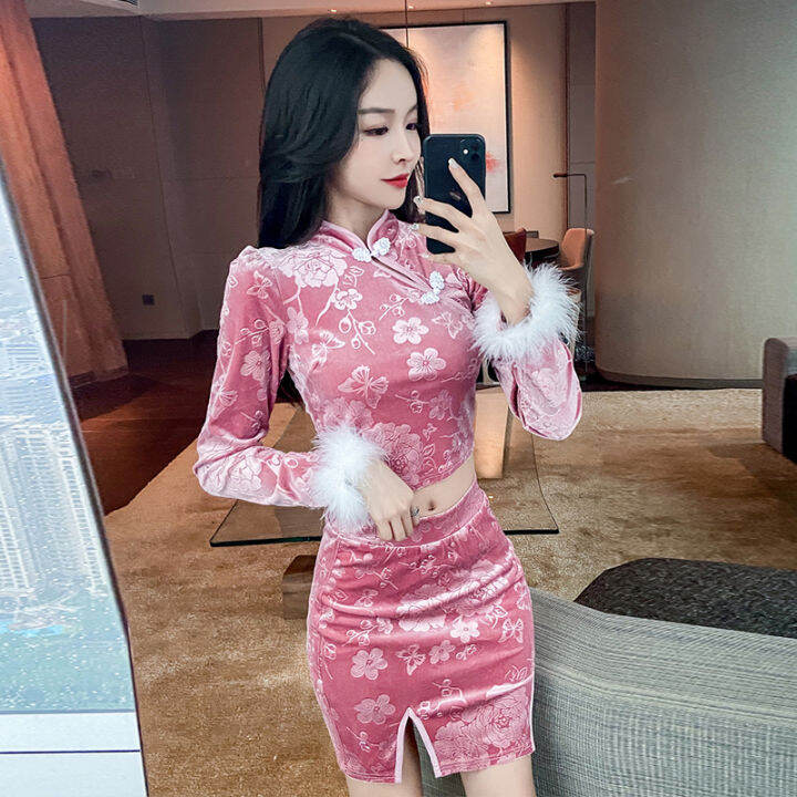 elegant-retro-chinese-style-stand-pink-velvet-shirts-embroidered-long-sleeve-cheongsam-crop-top-mini-jacquard-skirt-autumn-sets