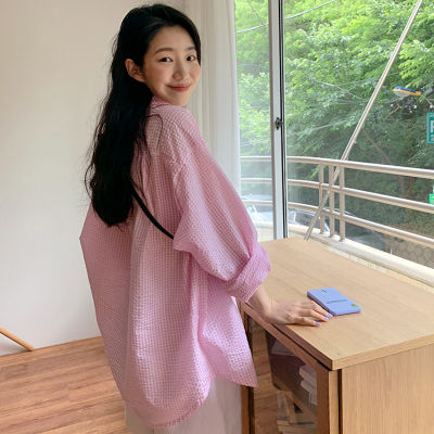 [Spot] Korean 2023 early spring bubble cotton texture plaid top mid-length sun protective clothes shirt womens shirt 2023