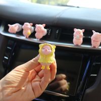 Car Air Freshener Air Conditioning Outlet Decoration Cute Pig Style Accessories Interior Aromatherapy Clip Perfume Clip