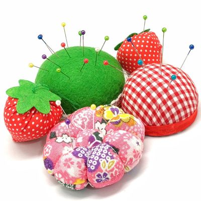 【CC】 1Pc Needle Pin Cushion With Elastic Wrist Handcraft for cross stitch sewing needlework AA8508