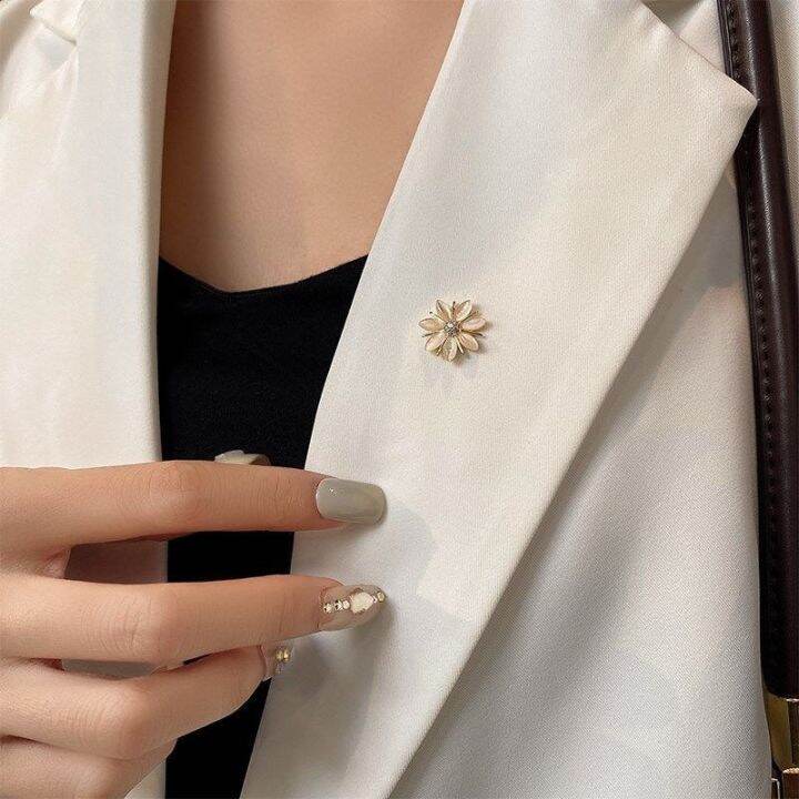 fashion-brooch-set-flower-bow-brooches-for-women-metal-mini-cute-lapel-pin-fixed-clothes-pins-sweater-coat-clothing-accessories