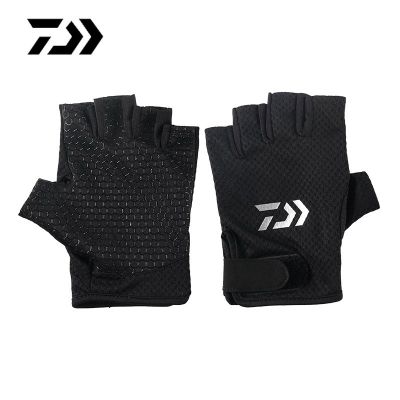 Daiwa Fingerless Fishing Gloves for Men UPF50 UV Protection Hiking Breathable Outdoor Accessories