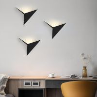 Modern Minimalist Triangle LED Wall Lamps 3W Waterproof Outdoor Wall Lamps Nordic Indoor Wall Light For Aisle Living Room Decor