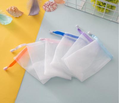 100 pcslot Wholesale Hanging Nylon Soap Mesh Bag Mesh Net for Foaming Cleaning Bath Soap Net bathe cleaning gloves