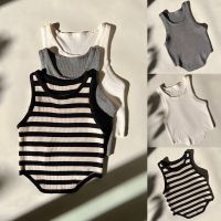 Crop tank top 01 - เสื้อกล้ามครอปไหมพรมเว้าเอว | FAVOR.CO