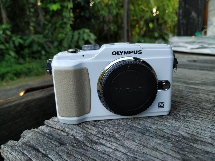 กล้อง-mirrorless-olympus-e-pl-2-ซื้อมาจากญี่ปุ่นนะครับ