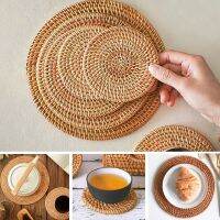 【YF】 Cup Mat Round Natural Rattan Hot Pad Hand Woven Insulation Placemats Table Padding Kitchen Decoration Accessories