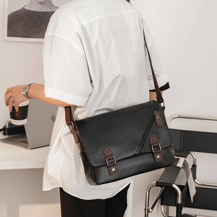 tt-กระเป๋ากระเป๋าหนัง-pu-ของผู้ชายกระเป๋านักเรียนกระเป๋าหิ้ว-tas-rekreasi-สำหรับเดินทางแบบสะพายข้างของผู้ชายเกาหลีกระเป๋าสะพายข้างใหม่