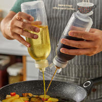 YESPERY Kitchen Squeeze Oil Bottle Dispenser Leak Proof Oil Spray Bottles PP5 Vinegar Soy Sauce BBQ Olive Oil Sprayer Cooking Baking