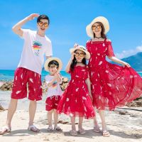 【YF】 Family Matching Outfits Summer Beach Mum Daughter Red Floral Dresses Dad Son T-shirt  Shorts Look Couple Seaside