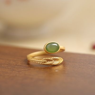 แหวนหยกโมราสำหรับผู้หญิงสไตล์โบราณย้อนยุคหรูหราและเรียบง่ายอุปกรณ์ปรับขนาดได้