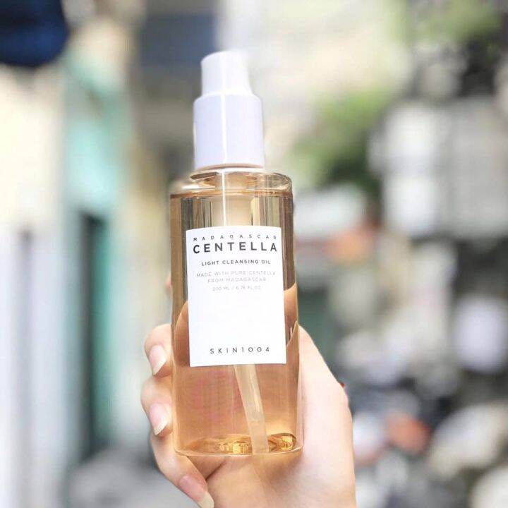 skin1004-madagascar-centella-light-cleansing-oil-200ml-30ml-ขนาดทดลอง-2ml-คลีนซิ่งออยล์-เนื้อบางเบาจากสารสกัด-centella-และพืช-6-ชนิด