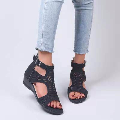 2022 New Summer Sandals Woman Wedge Sandals Women Casual Round Toe Retro Soft Breathable Openwork Women Sandals Large Size 35~43