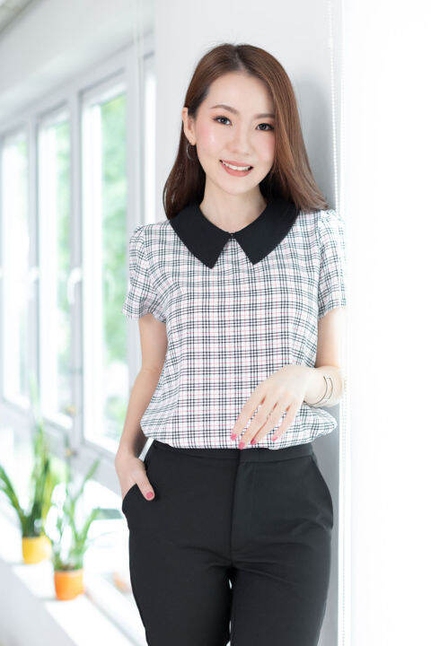 narinari-mt1301-point-collar-checked-blouse-เสื้อทำงาน