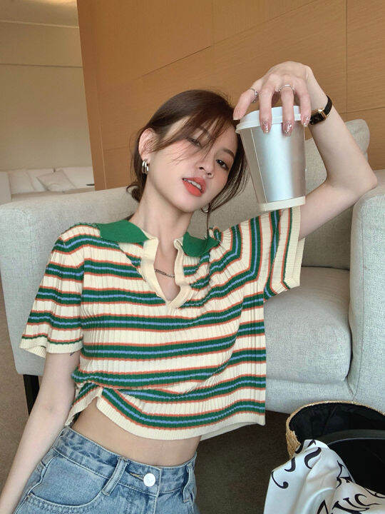 พร้อมส่ง-เสื้อไหมพรมแต่งคอปกลายทางครีมเขียวคอวี-สไตล์เกาหลีน่ารักมินิมอลมาก-จัดด่วนคร่า-lg015