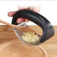 Stainless Steel Garlic Press Crusher Manual Garlic Mincer Chopping Vegetable Tools Household Kitchen Cooking Accessories Gadgets