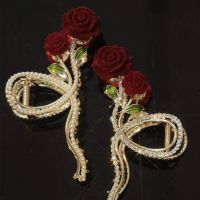 New Rose Hair Claw Pearl Rhinestone Elegant Hairpin Temperament Crystal Korean Hair Accessories for Women Large Size Shark Clip