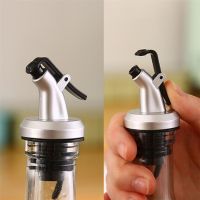 ❡ 1PC Sauce Boats Olive Oil Sprayer Wine Liquor Dispenser Rubber Plug Leak-Proof Bottle Stopper BBQ Accessories Kitchen Gadget