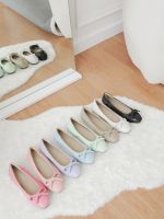 Choushoes รองเท้าหนังแกะ รุ่น Cozy ทรง Flat ส้นเตี้ย