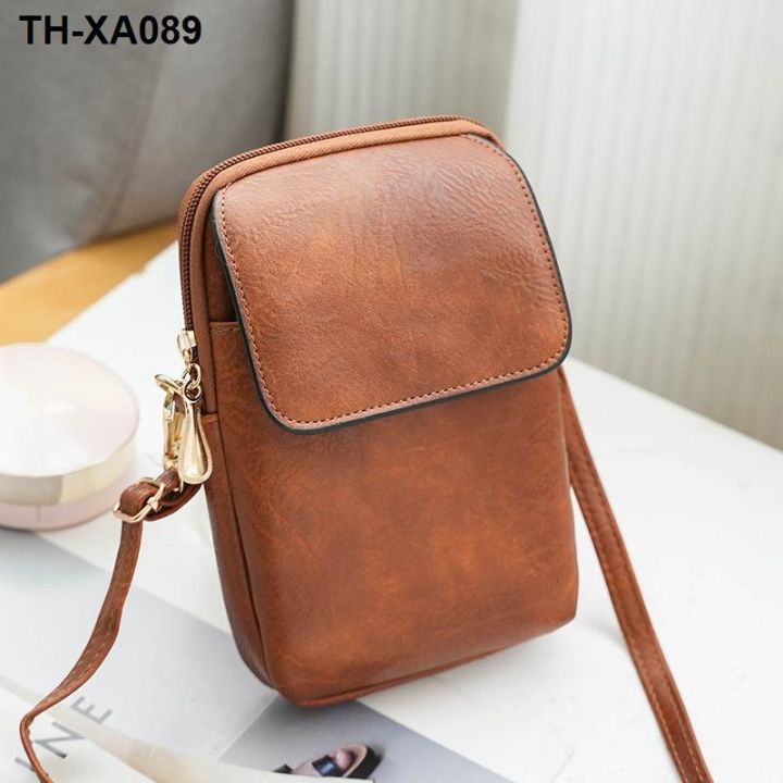 the-new-2023-inclined-shoulder-bag-womens-singles-han-edition-high-capacity-joker-zero-mobile-phone-packages