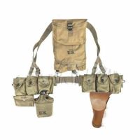 WORLD WAR II WW2 US ARMY SOLDIER EQUIPMENT 1928 HAVERSACK CANTEEN COMBINATION MILITARY FIELD EQUIPMENT WAR REENACTMENTS