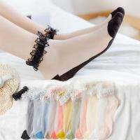 ถุงเท้าซีทรูขอบลูกไม้ ถุงเท้าข้อสั้นสวมใส่สบาย Fashion ultra-thin lace socks High quality womens socks