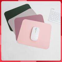 QQ แผ่นรองเมาส์หนัง กันน้ำ [21X25] mouse pad ส่งฟรี