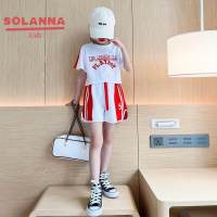 SOLANNA เสื้อผ้าเด็กผญ ชุดวอร์มสาวพิมพ์ตัวอักษรบล็อกสีอินเทรนด์ ผ้าฝ้ายแท้บางแขนสั้น + กางเกงขาสั้นสำหรับเด็กโต23824