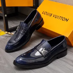 Men's Louis Féraud loafer available now only at #THELUXURYCLOTHING Call now  on 03008900002 or WhatsApp or dm to order. Cow milled…