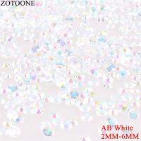 ZOTOONE DIY 2-6มม. หินและคริสตัล AB เรซินพลอยเทียมสีขาวด้านหลังเรียบแบบไม่ใช้ความร้อนตกแต่งศิลปะ1000ชิ้นเครื่องประดับ DIY และ