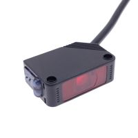 Infrared Diffuse Reflection Type Photoelectric Switch Sensor Switchs E3Z-D61 E3Z-D62 E3Z-D81 E3Z-D82 DC12-24V with Bracket