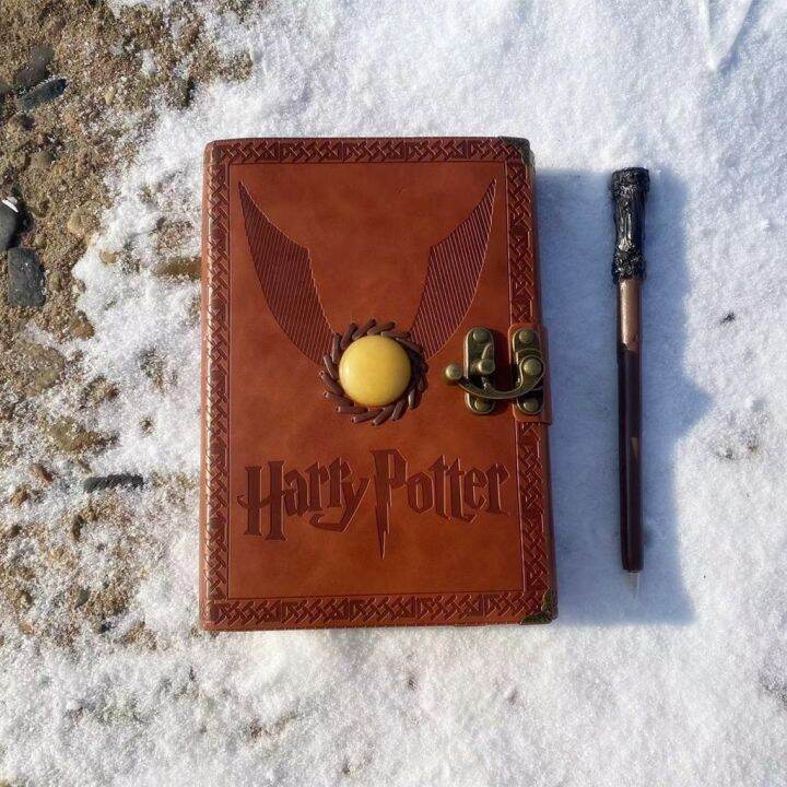 GHY【new】Harry potter hogwawrts notebook with gold snitch natural gem
