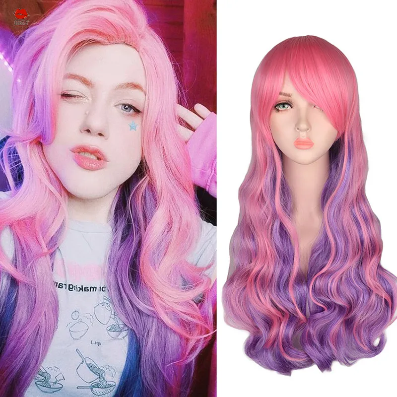 Nếu bạn yêu thích sự độc đáo và phá cách, hãy xem hình ảnh về tóc giả màu hồng này. Sản phẩm chắc chắn sẽ khiến bạn nổi bật và gây ấn tượng mạnh mẽ với mọi người.