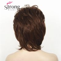 Strongbeauty หมวกคลาสสิกสีน้ำตาลอ่อนชั้นปุยนุ่มสั้นวิกผมสังเคราะห์แบบเต็มรูปแบบตัวเลือกสีวิกผมของผู้หญิง