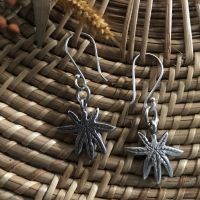 ต่างหู เงินแท้99.9% Cannabis leaves earrings handmade in silver 99.9 % , Retro style Chiang Mai