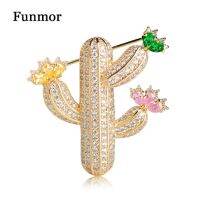 【Fashion house]Funmor Micro Pave CZ กระบองเพชรดอกไม้เข็มกลัดสำหรับเด็กเลดี้ทองแดงพืชเสื้อยกทรงสูทผ้าพันคอชุดตกแต่งฮาราจูกุ Pins ตรา