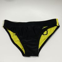 กางเกงว่ายน้ำ Speedo S