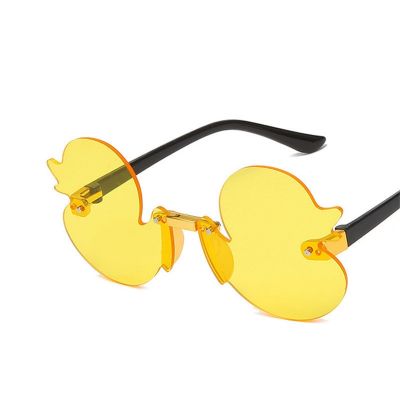 Fashion Children 39;s Sunglass Rimless Cartoon Duck Shape Sunshade Anti-ultraviolet Glasses Party Decorative Glasses For Child