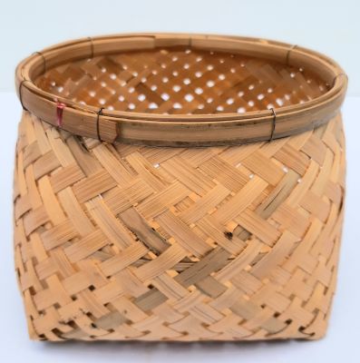 ตะกร้าไม้ไผ่ Bamboo basket ทำด้วยไม้ไผ่ งานแฮนด์เมดจากภูมิปัญญาชาวบ้าน สวยงาม แข็งแรง ทนทาน สำหรับใส่สิ่งของ