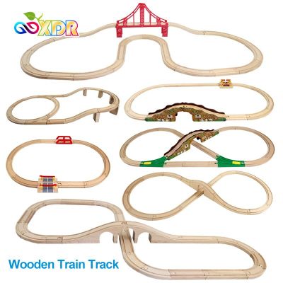 ของเล่นชุดรางรถไฟไม้สำหรับเด็กของเล่นรถไฟทำจากไม้อุปกรณ์เสริมถนนแบบทำมือของขวัญสำหรับเด็ก