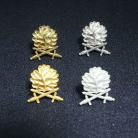 Double Sword Oak Leaf Medal Knight Medal Accessories Edelweiss Badge Iron Cross Brooch Fashion Brooches Pins