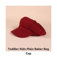 Toddler Kids Plain Baker Boy Cap หมวกสำหรับเด็กชายสีแดง เหมาะสำหรับการแสดง