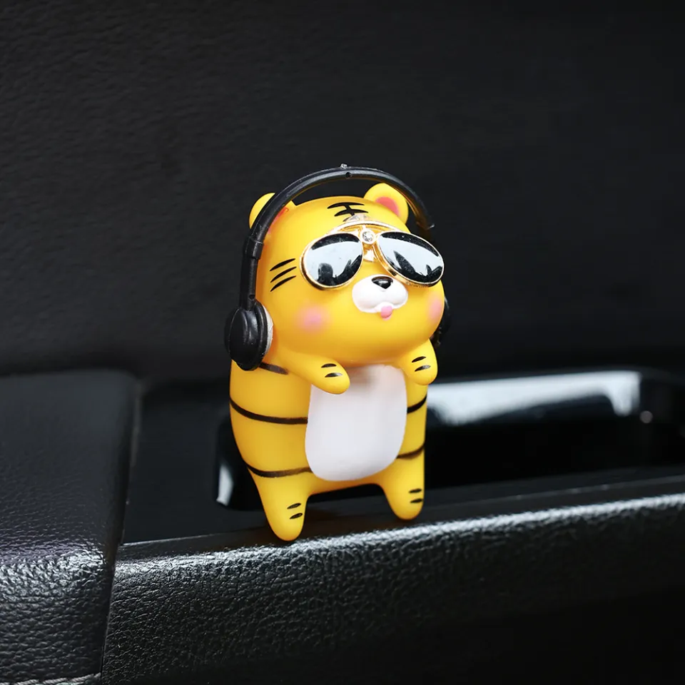 Car Accessories Animal Toy Car Ornament Tiger Navigator Desktop Decor Panda  Hanging Pendant Car Mirror Pendant Car Pendant Car Decoration