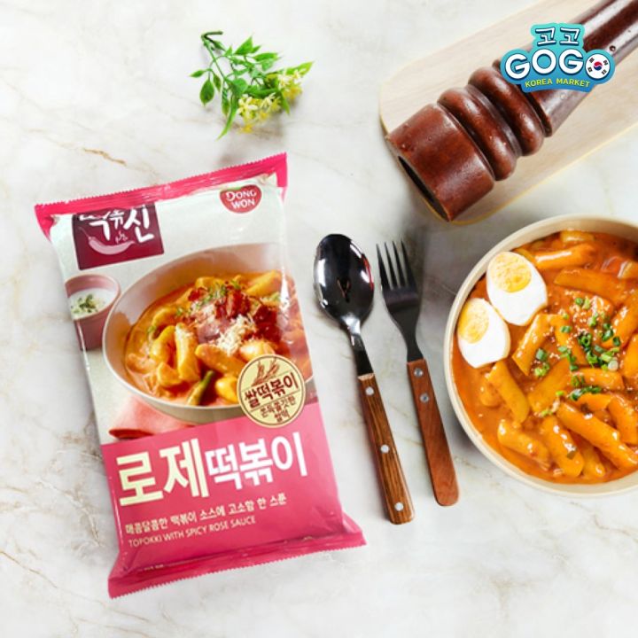 noona-mart-อาหารสำเร็จรูปเกาหลี-ดงวอน-ต๊อกบกกิ-สำเร็จรูป-ทำง่ายมากๆ-dongwon-topokki-cheese-flavor-spicy-flavor-creamy-rose-flavor